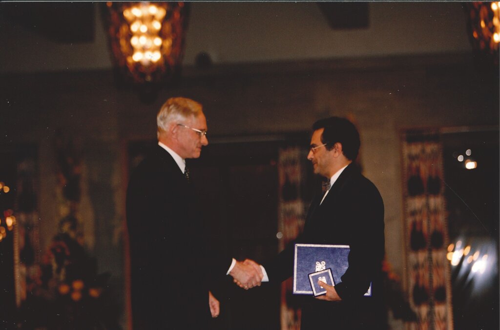 José Ramos-Horta receiving his Nobel Prize