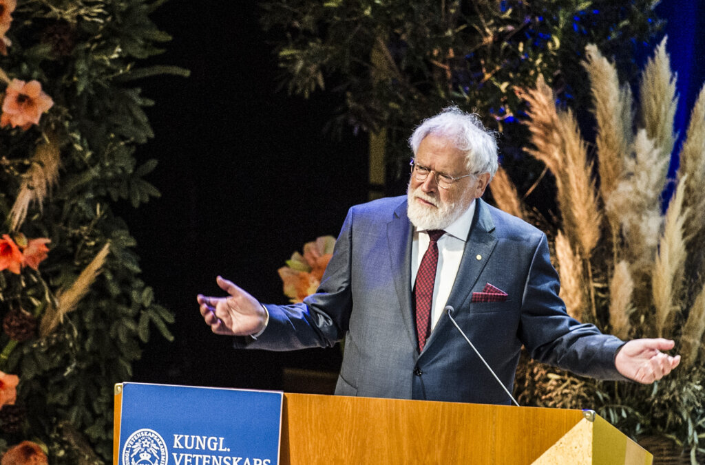 Anton Zeilinger giving his Nobel Prize lecture