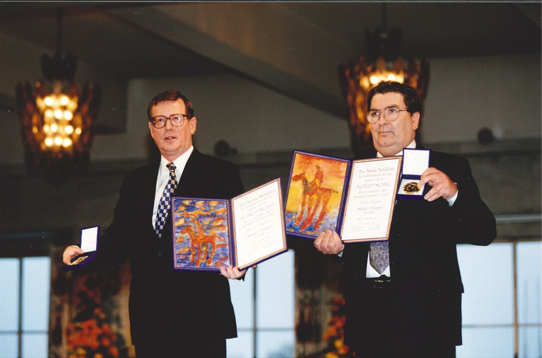 David Trimble and John Hume after receiving the Nobel Peace Prize