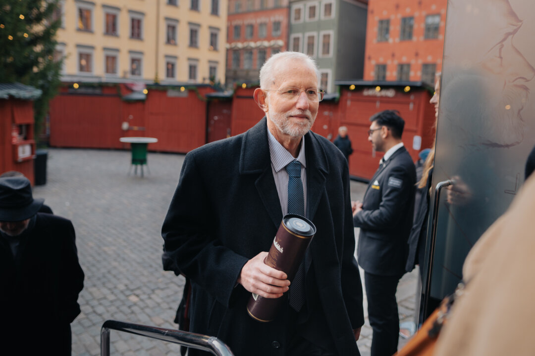 Charles M. Rice arriving at the Nobel Prize Museum