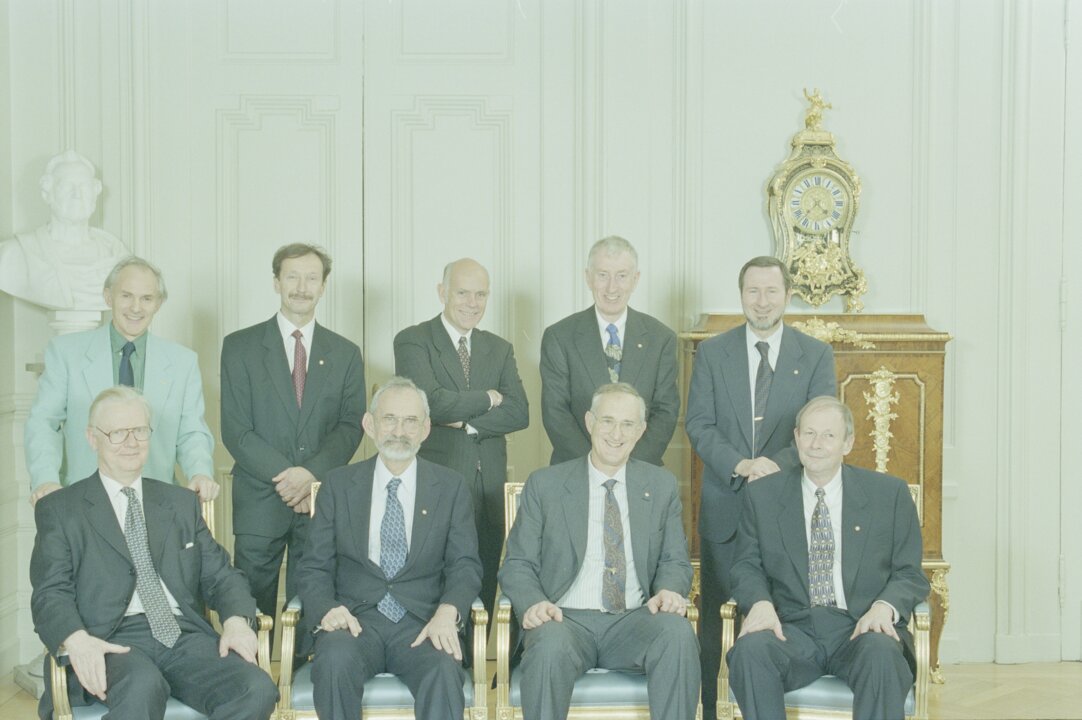 Nine Nobel Laureates of 1996 assembled