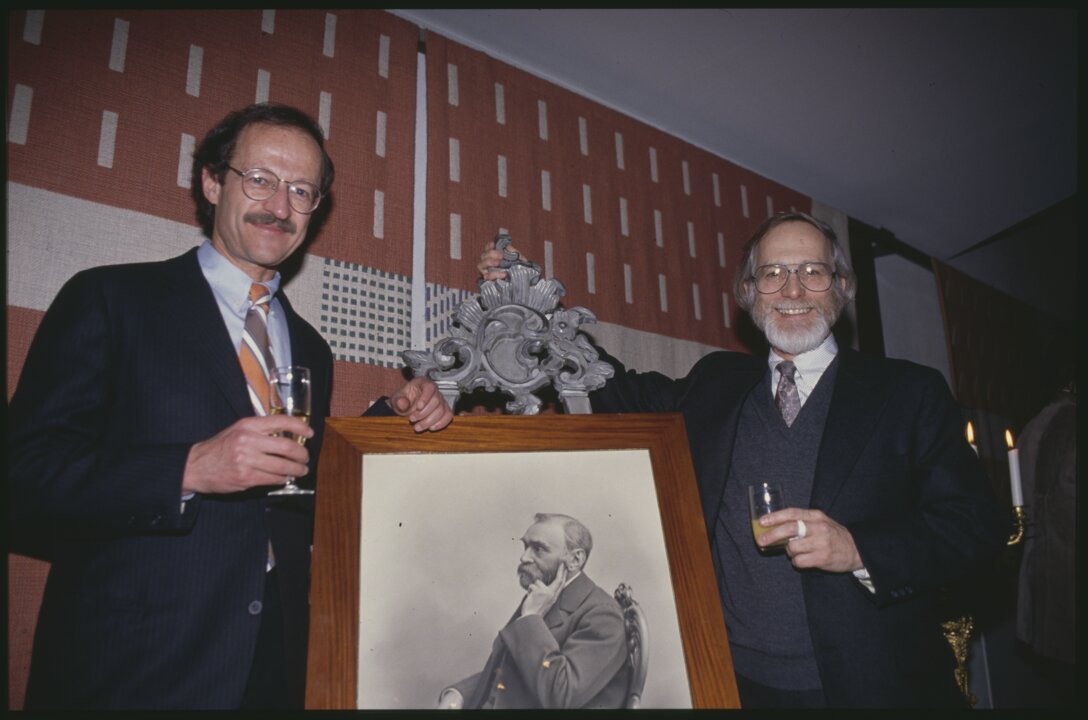 Medicine laureates J. Michael Bishop and Harold E. Varmus