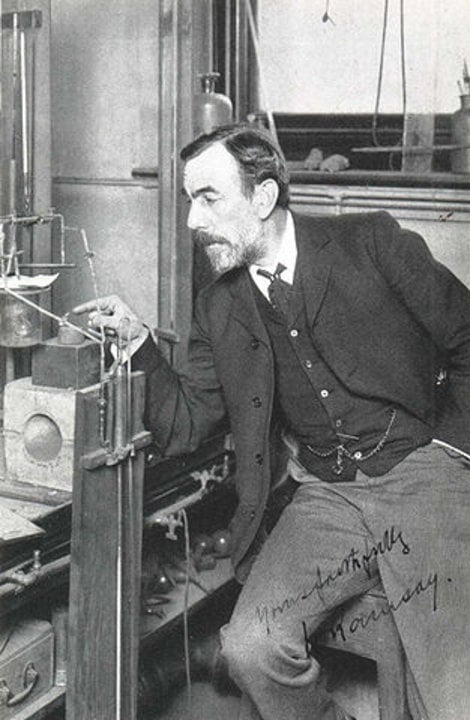 William Ramsay working. Public domain via Wikimedia Commons.