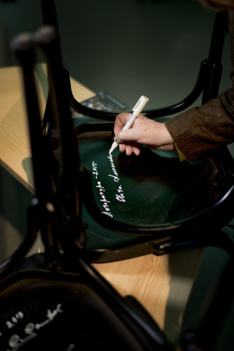 Like many Nobel Laureates before her, Svetlana Alexievich autographed a chair at Bistro Nobel at the Nobel Museum in Stockholm, 6 December 2015.
