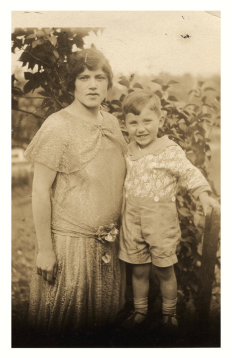 Joshua Lederberg, at age four, with his mother, Esther