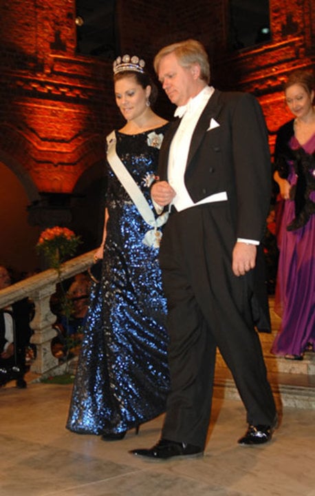 Brian P. Schmidt arrives at the Nobel Banquet accompanied by Crown Princess Victoria of Sweden.