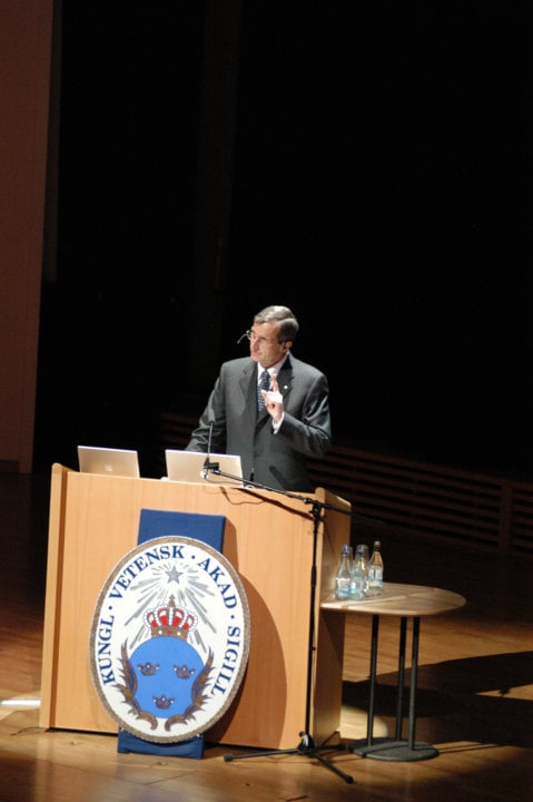 Richard R. Schrock delivering his Nobel Lecture