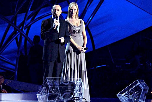 Kevin Spacey and Uma Thurman host the 2007 Nobel Peace Prize Concert