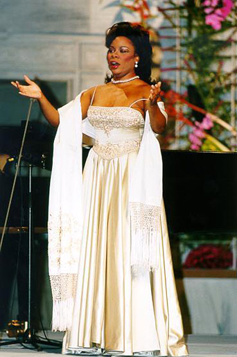 Denyce Grace, mezzo-soprano