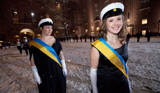 Student attendents entering the 2012 Nobel Banquet