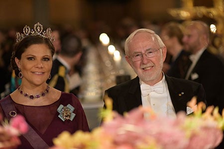Crown Princess Victoria of Sweden and Arthur B. McDonald at the table of honour.