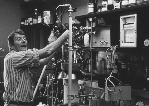 Christian Anfinsen in his laboratory