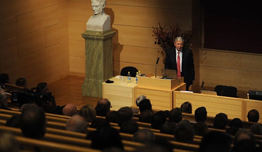 Jules A. Hoffmann delivering his Nobel Lecture in the Jacob Berzelius Lecture Hall at Karolinska Institutet