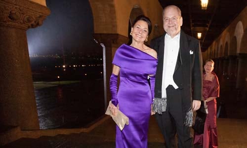 James E. Rothman arrives at the Nobel Banquet in the Stockholm City Hall together with his wife, Mrs Joy Hirsch, 10 December 2013