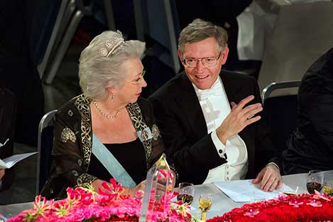 Princess Christina of Sweden and William E. Moerner at the table of honour at the Nobel Banquet, 10 December 2014.