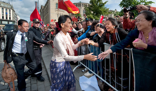 Aung San Suu Kyi arrives in Oslo