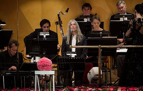 Patti Smith performed 'A Hard Rain's A-Gonna Fall' by Bob Dylan