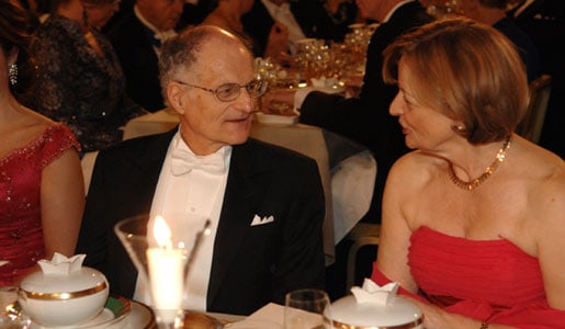 Thomas J. Sargent and Dr DaniÃ¨le Hoffmann, wife of Medicine Laureate Jules A. Hoffmann, at the Nobel Banquet
