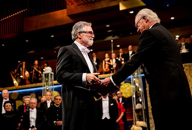 Gregg L. Semenza receiving his Nobel Prize